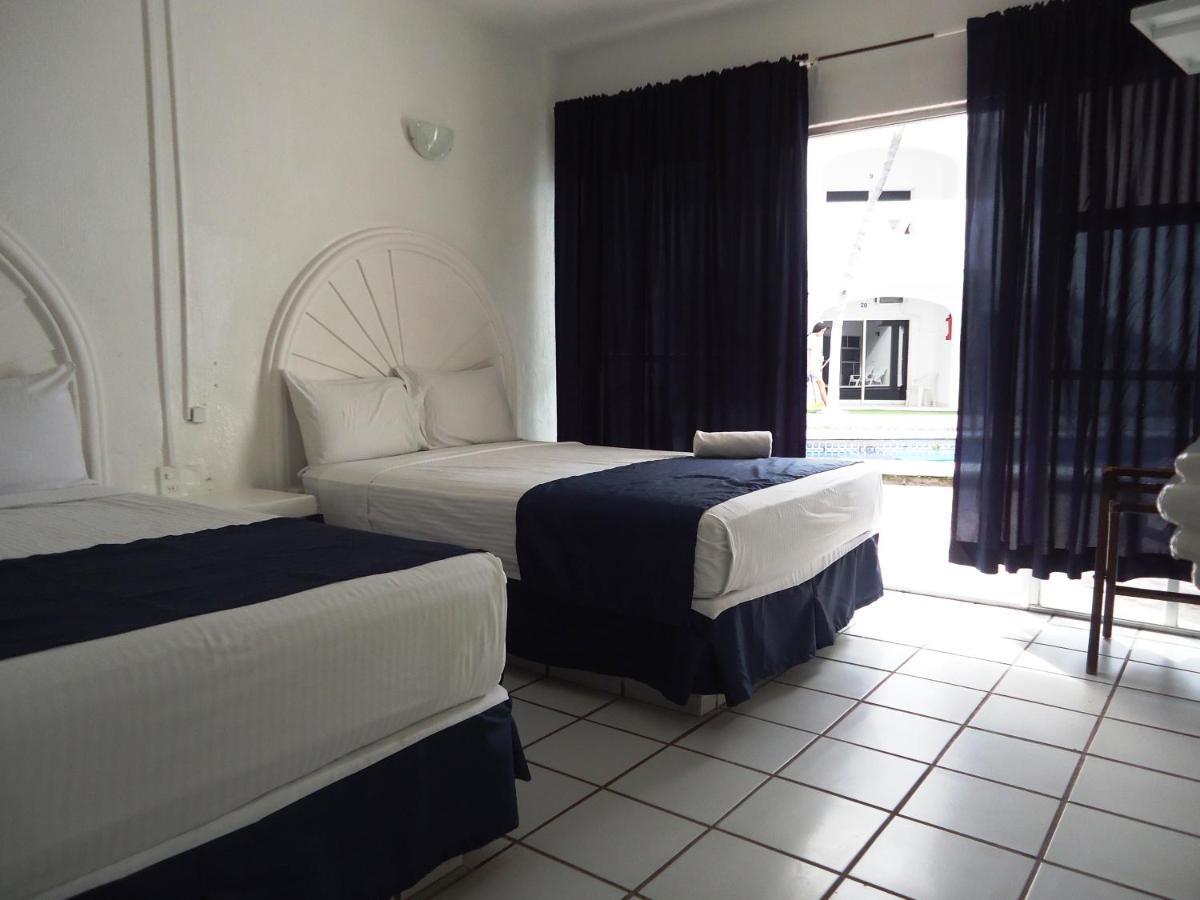 Hotel Bagasi Манзанило Екстериор снимка