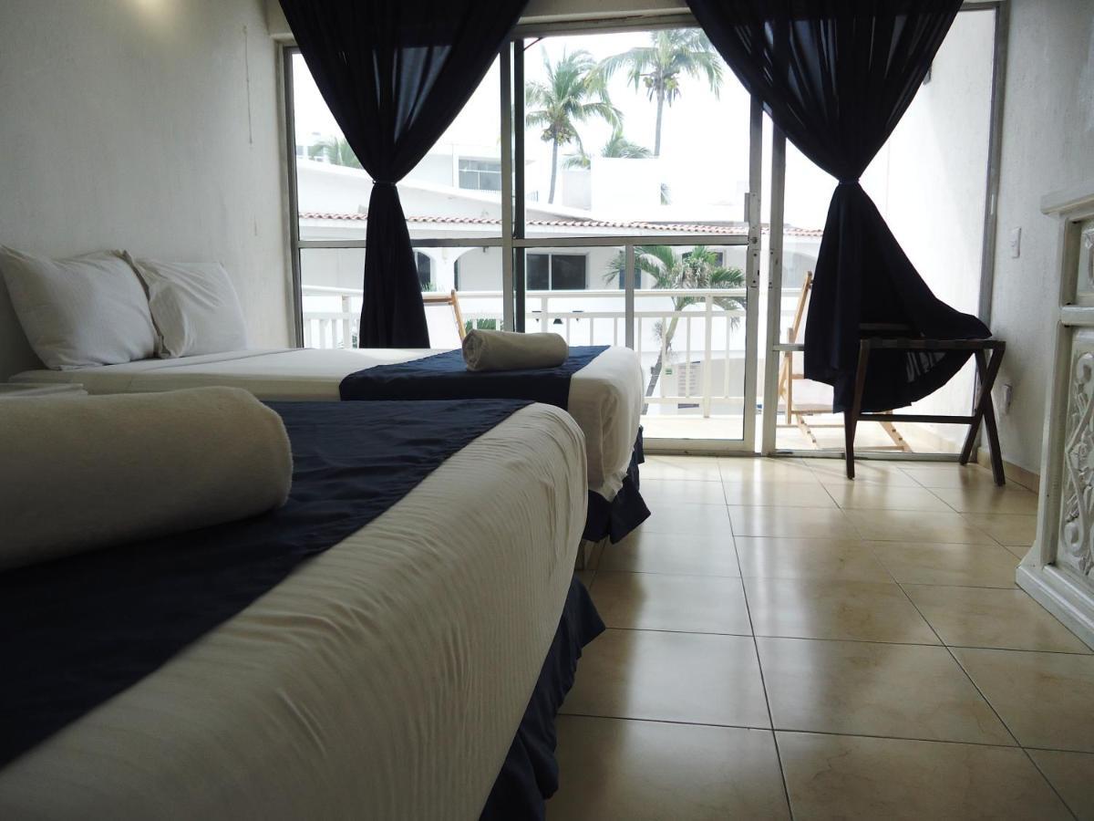 Hotel Bagasi Манзанило Екстериор снимка