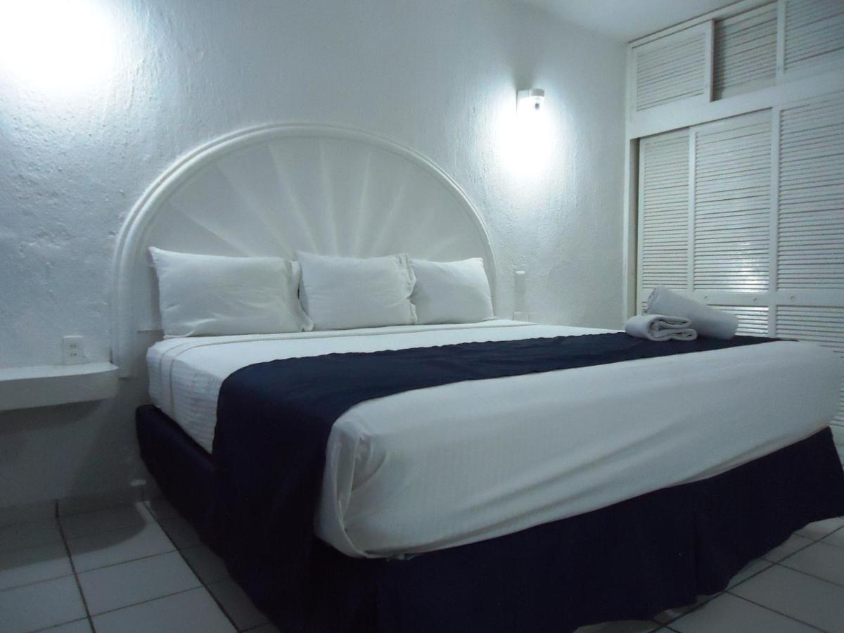Hotel Bagasi Манзанило Екстериор снимка