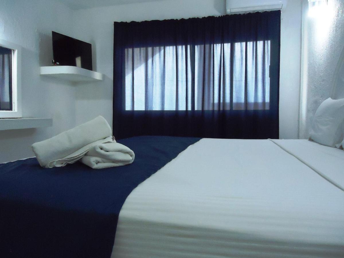 Hotel Bagasi Манзанило Екстериор снимка